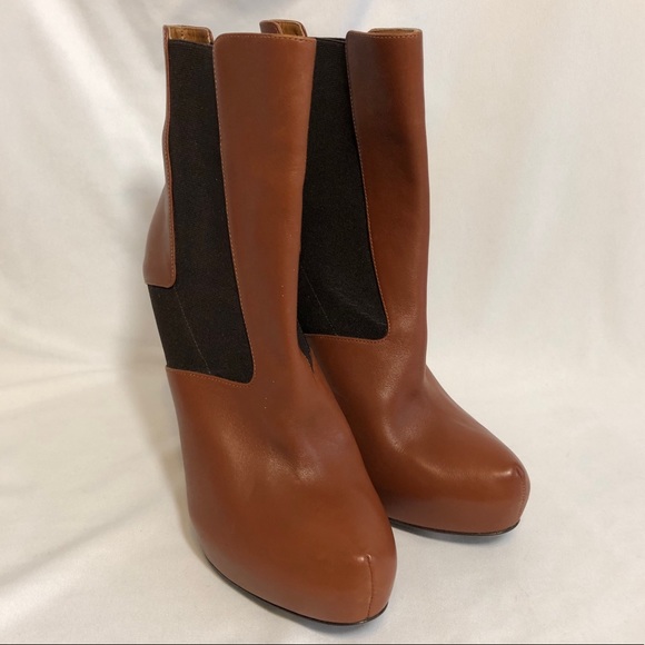 FENDI Platform Ankle Booties - Picture 3 of 12